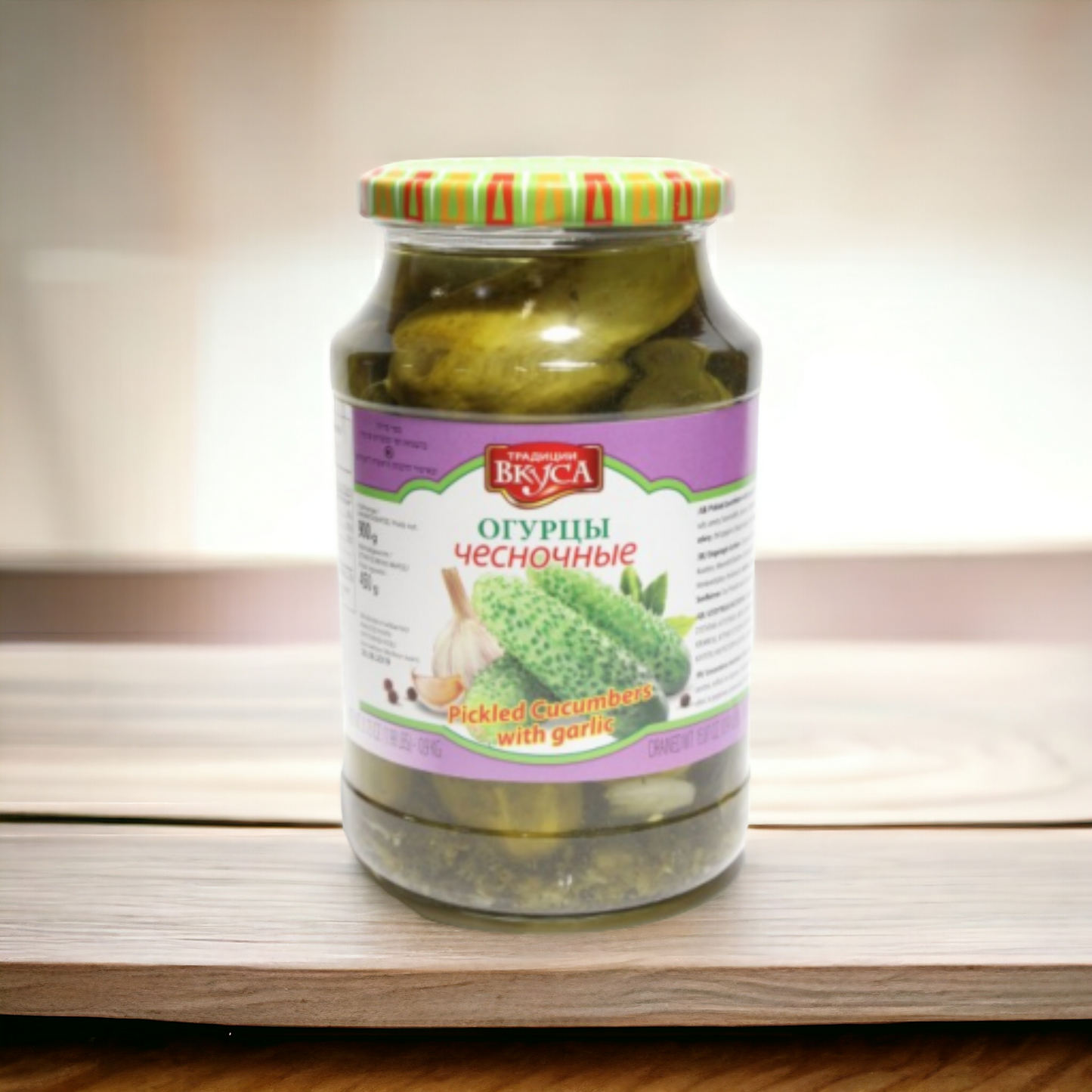 MD Trad.Vkusa - Cucumbers - w/ Garlic - 900mL